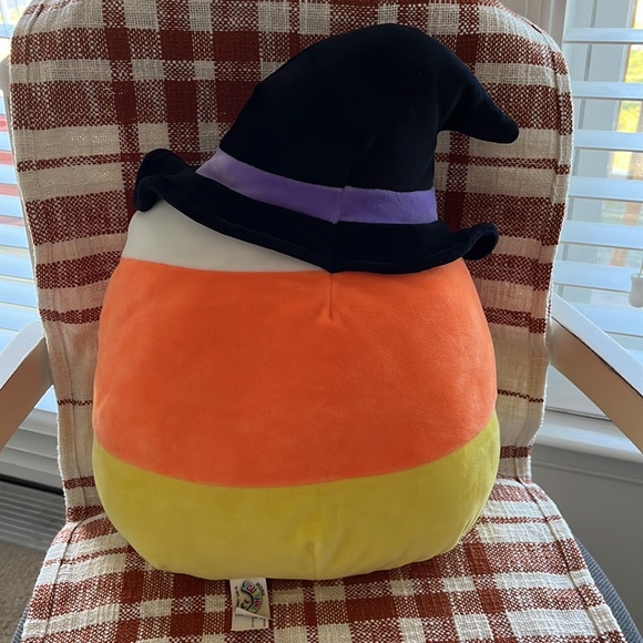 EUC Cannon the Candy Corn with Witch Hat, Fall / Halloween Squishmallow Plush - Picture 6 of 8
